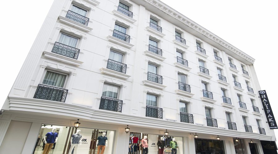 Otel & Açık Alanları-Odanın manzarası
