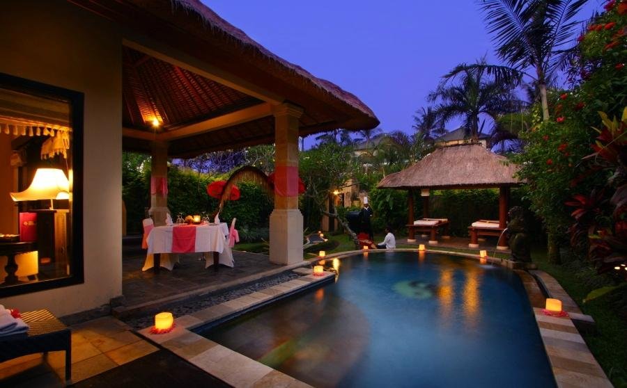 in-villa dining