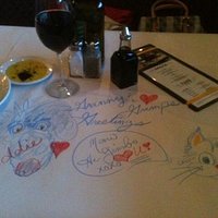 I Like to Scribble on Table!!