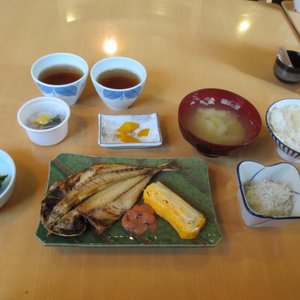 朝食