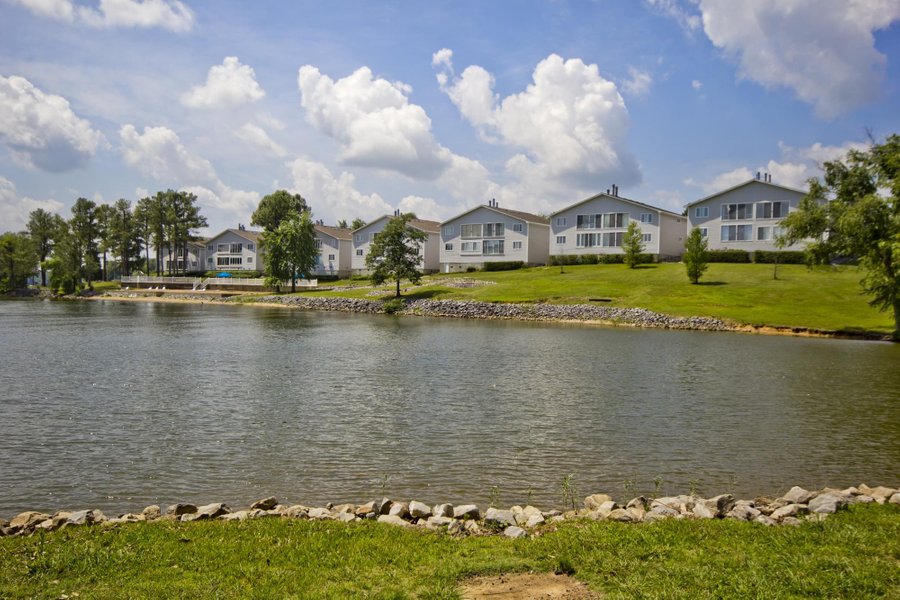 BIG BEAR RESORT - Prices & Reviews (Benton, KY)