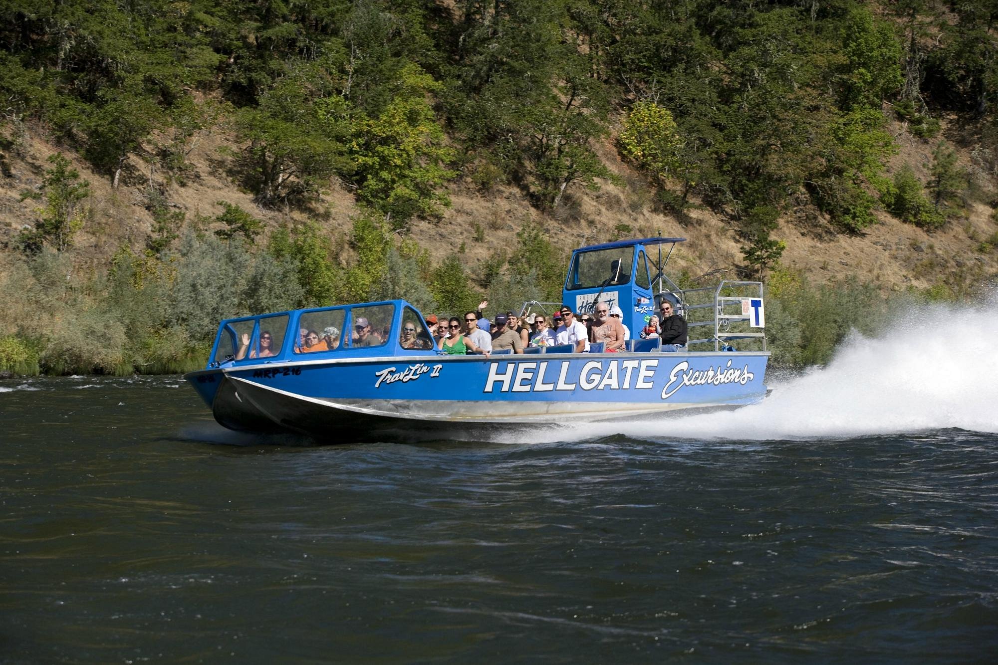 jet boat tours bend oregon