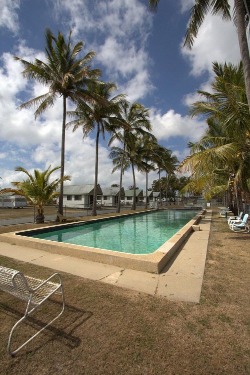 aarons central tourist park mackay prices