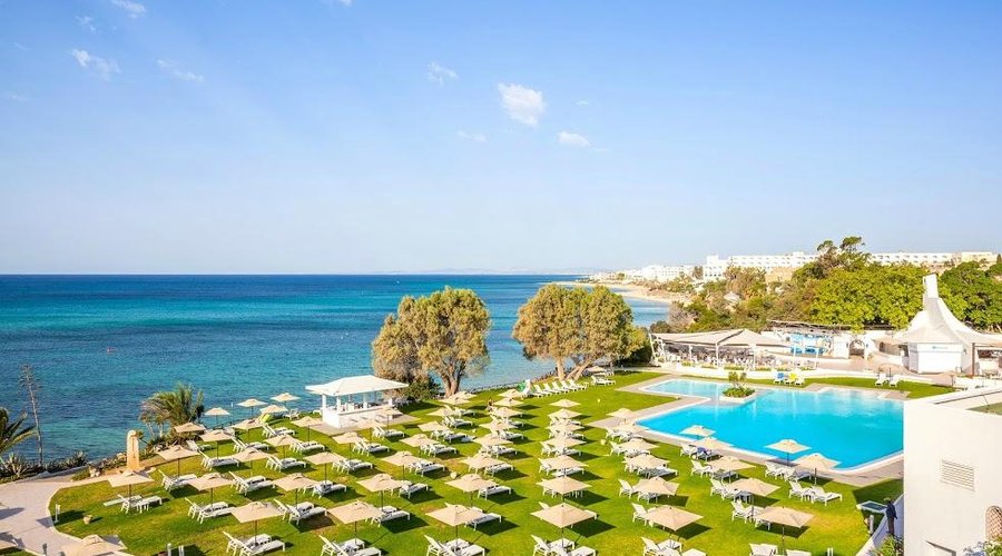 Vue piscine/mer