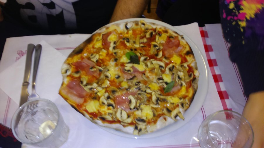 pizza barcelona