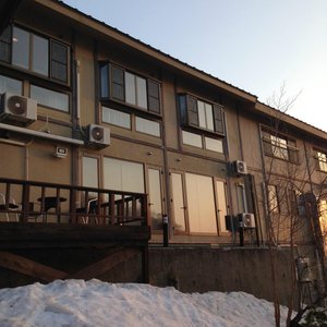宿坊の外観。