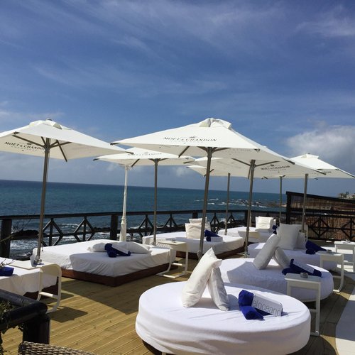 El Oceano Beach Hotel & Restaurant image