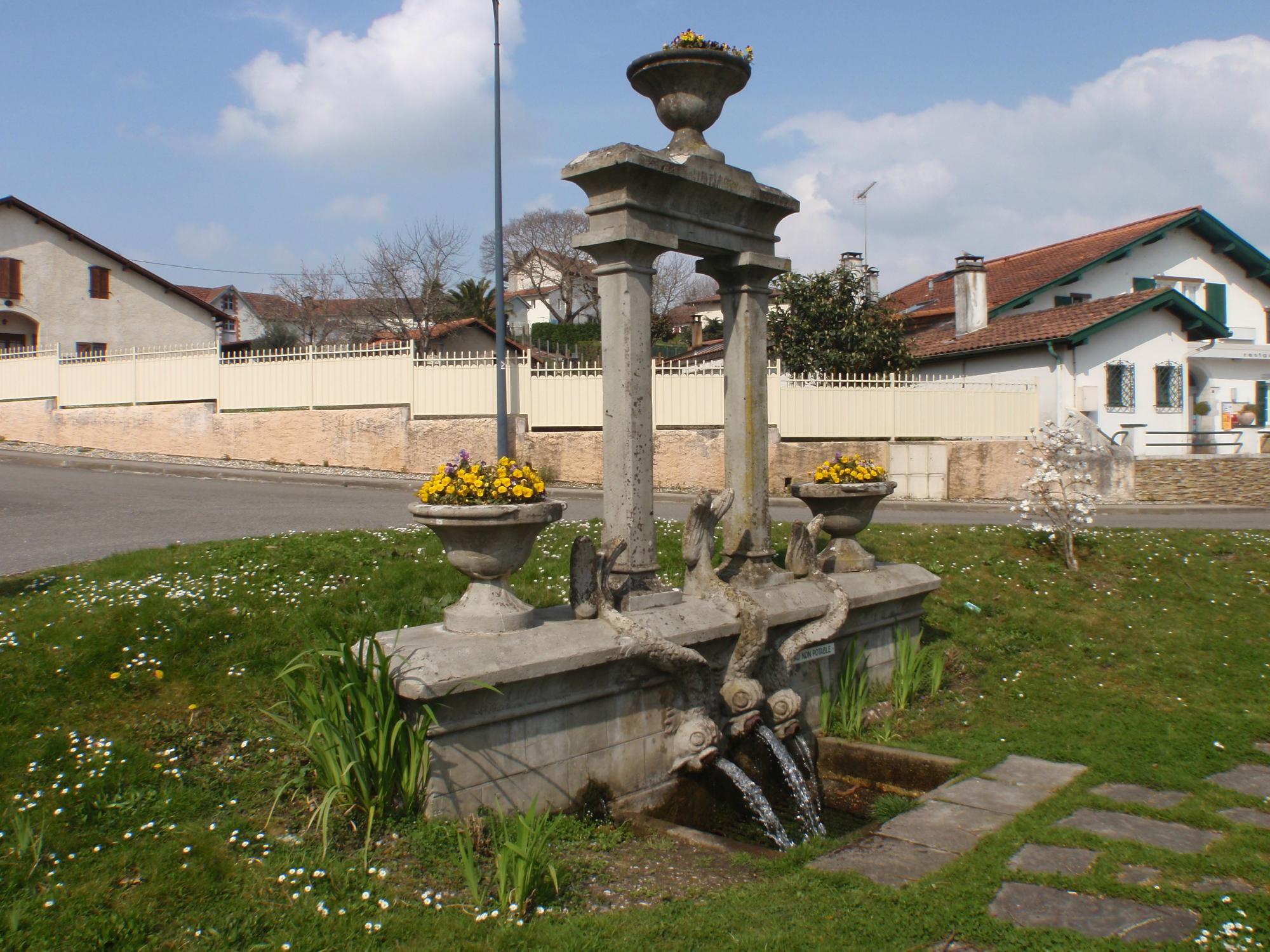 CAVERIE DE PEYROUX: Bewertungen, Fotos & Preisvergleich (Orthevielle ...