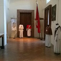 Abiti delle antiche confraternite