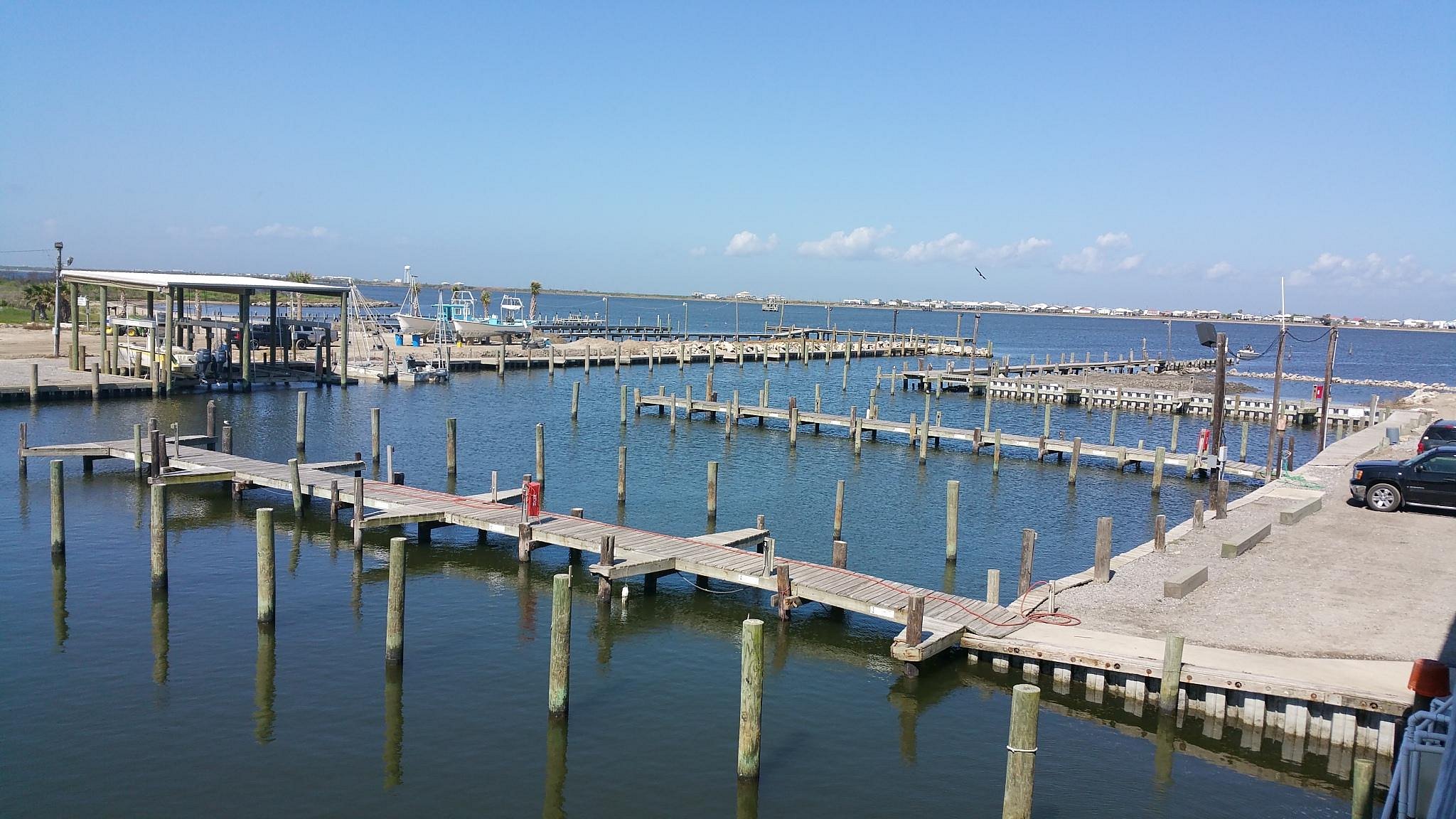 BRIDGE SIDE CABINS AND MARINA - Campground Reviews (Grand Isle, LA)