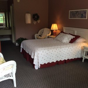 We offer rooms styles to meet your needs!
