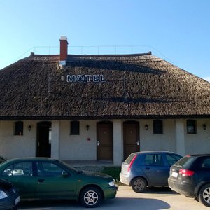 Vu de face de l'hôtel
