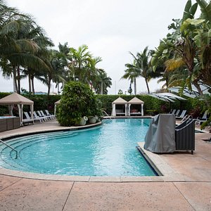 The Pool at the Renaissance Fort Lauderdale Cruise Port Hotel