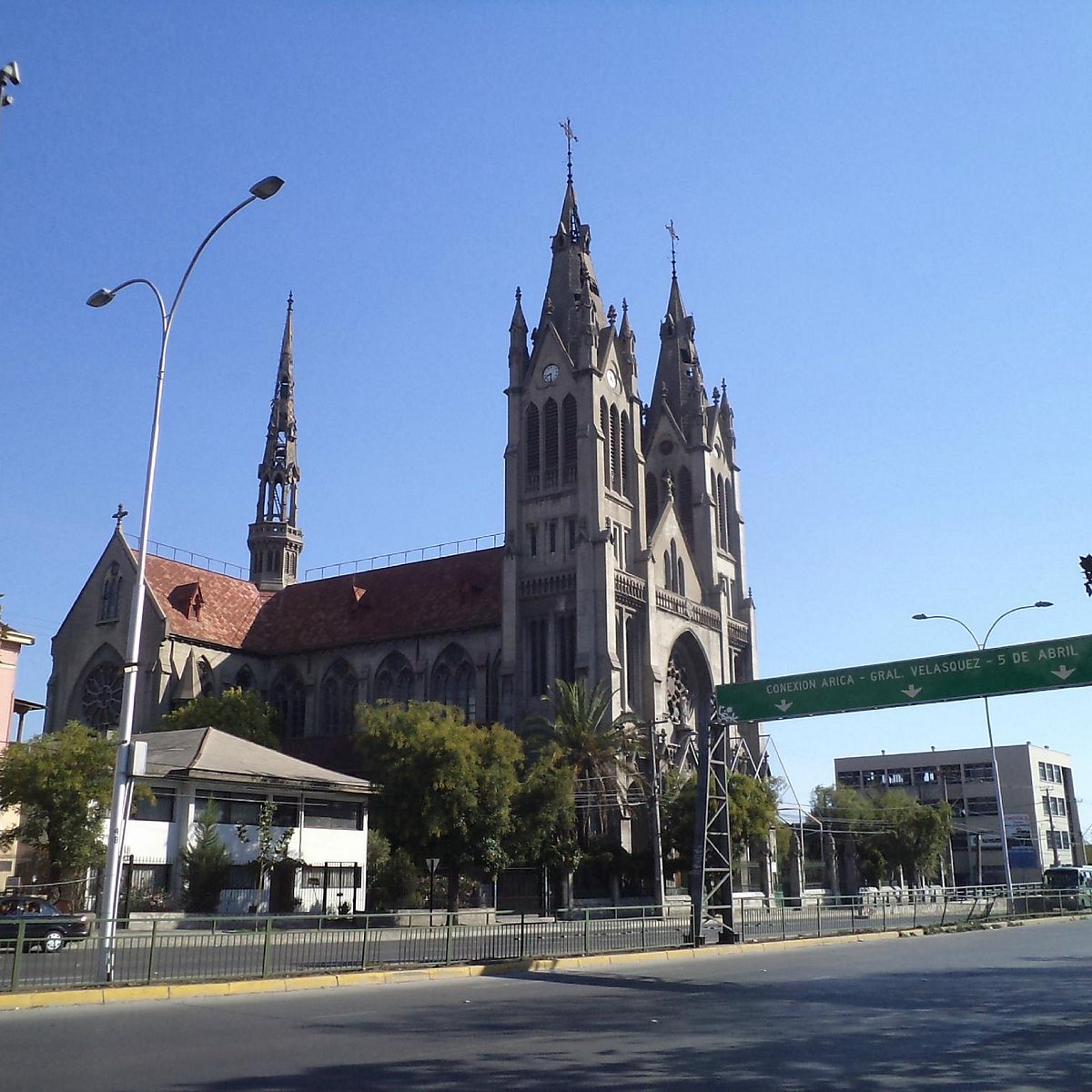 Basilica de Nuestra Senora del Perpetuo Socorro (Santiago) - Tripadvisor