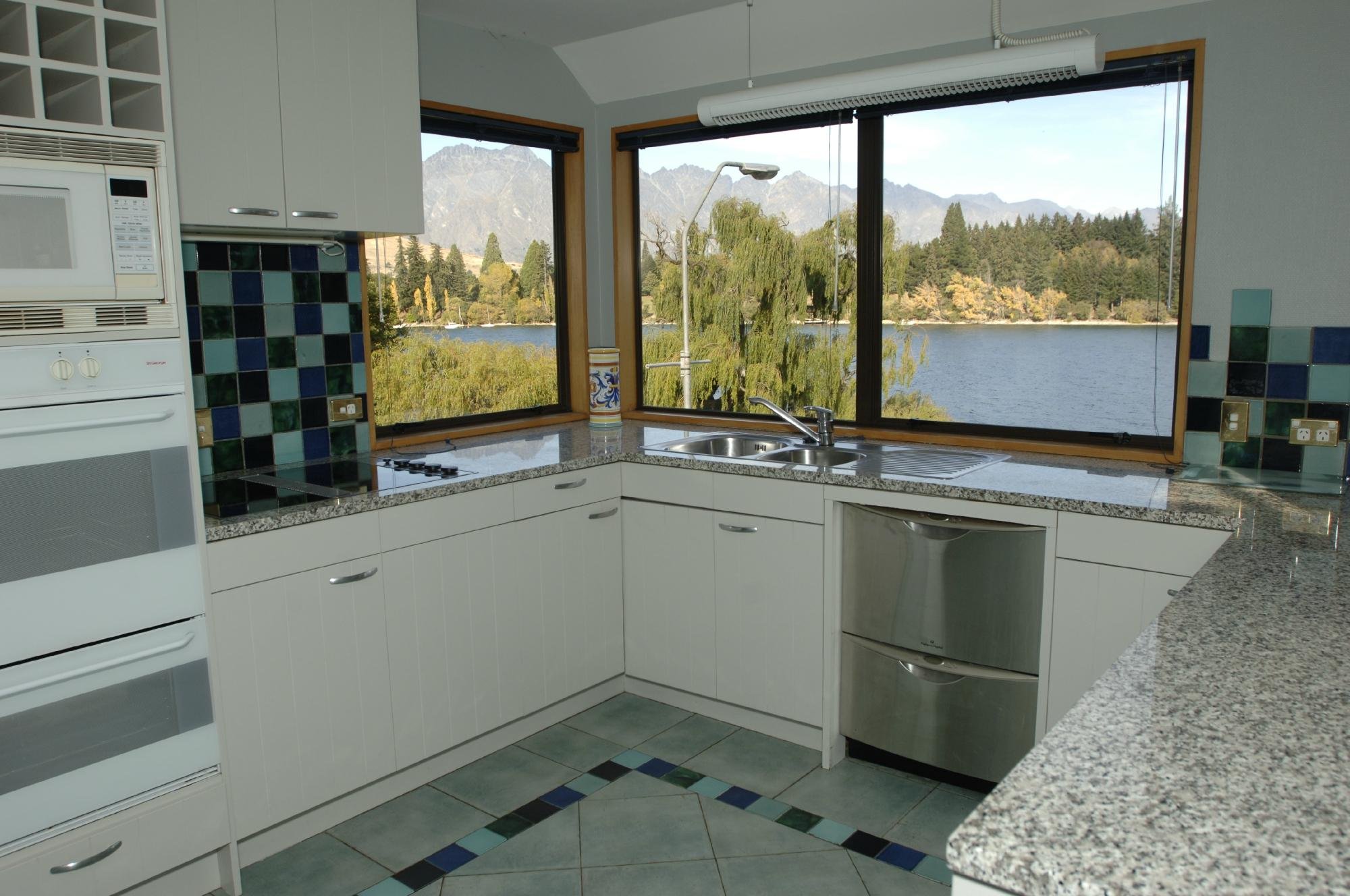 The Lodges by null