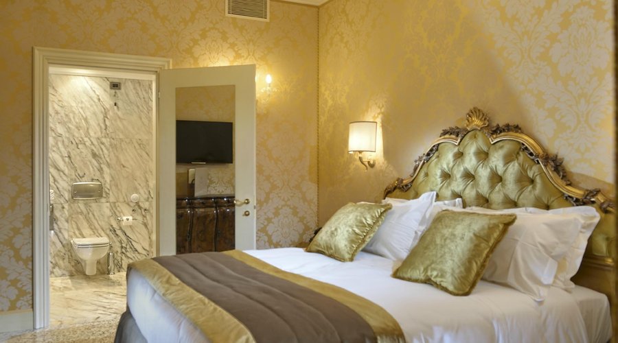 Comfort Room