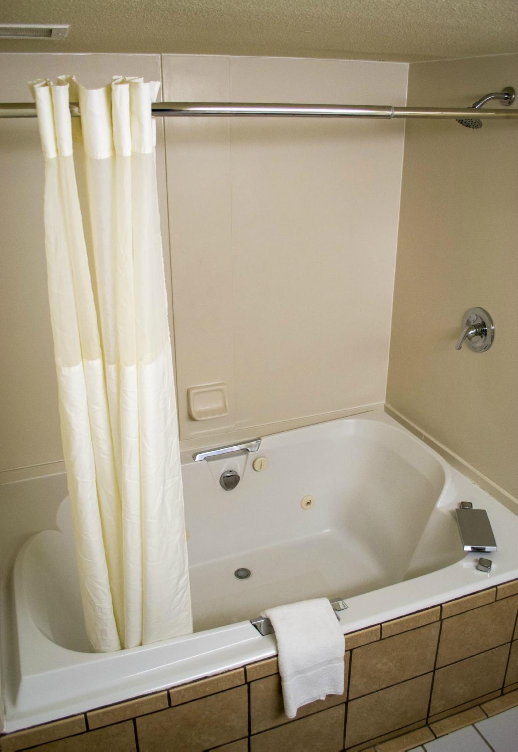 Hotel photo 26 of Quality Inn Fort Smith I-540.