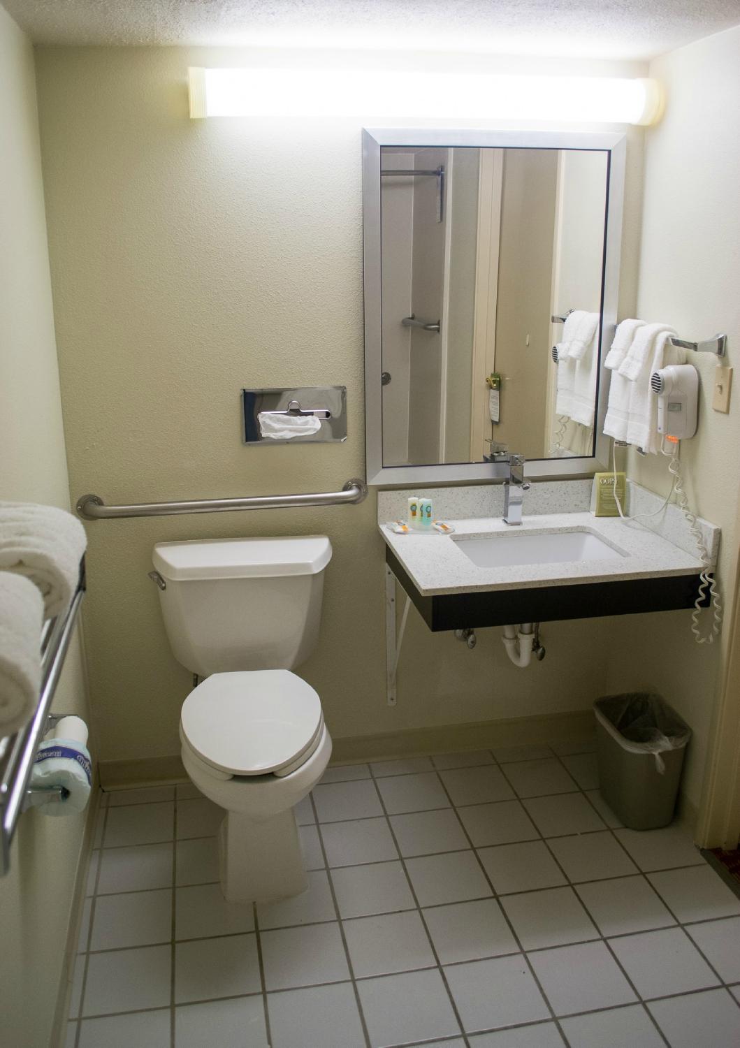 Hotel photo 43 of Quality Inn Fort Smith I-540.