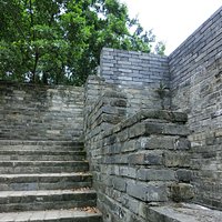 仿明城牆