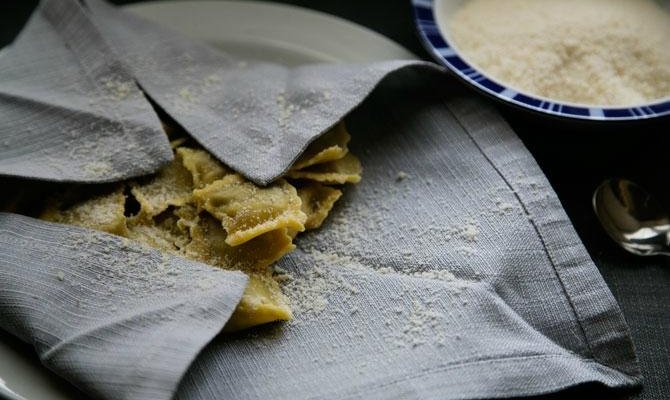 agnolotti 3 carni al tovagliolo