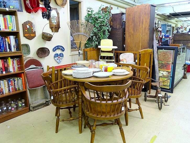 Gibsonville Antiques & Collectibles image