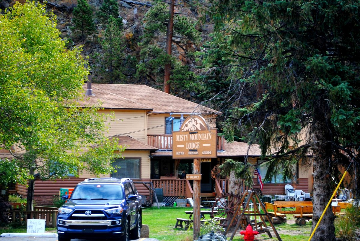 MISTY MOUNTAIN LODGE - Updated 2022 Prices & Reviews (Estes Park, CO)