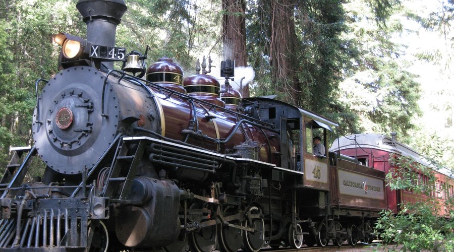 The Super Skunk ready departing Northspur Station