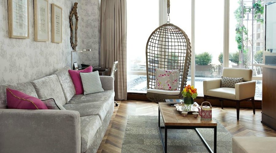 Garden Suite - Living Area