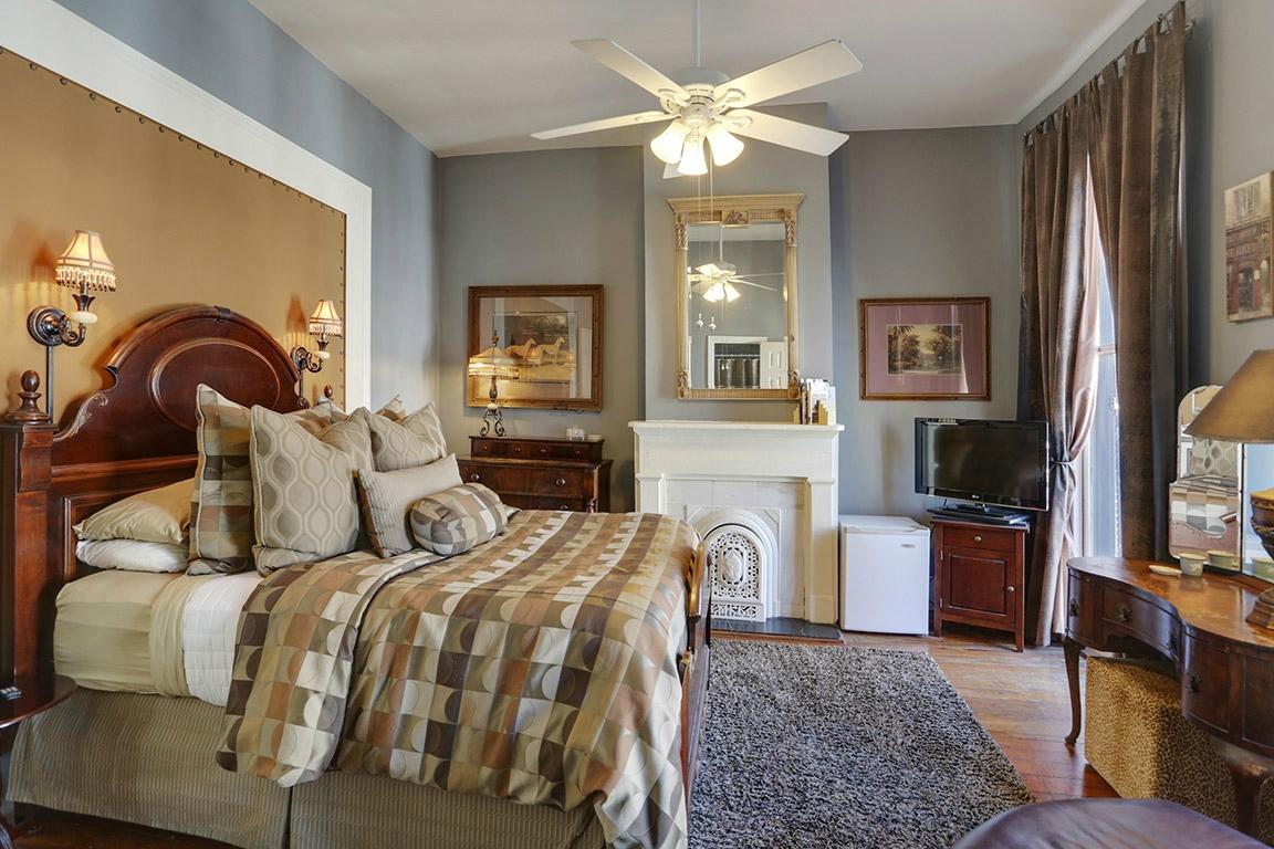 LA MAISON MARIGNY B&B ON BOURBON - Specialty Inn Reviews (New Orleans)