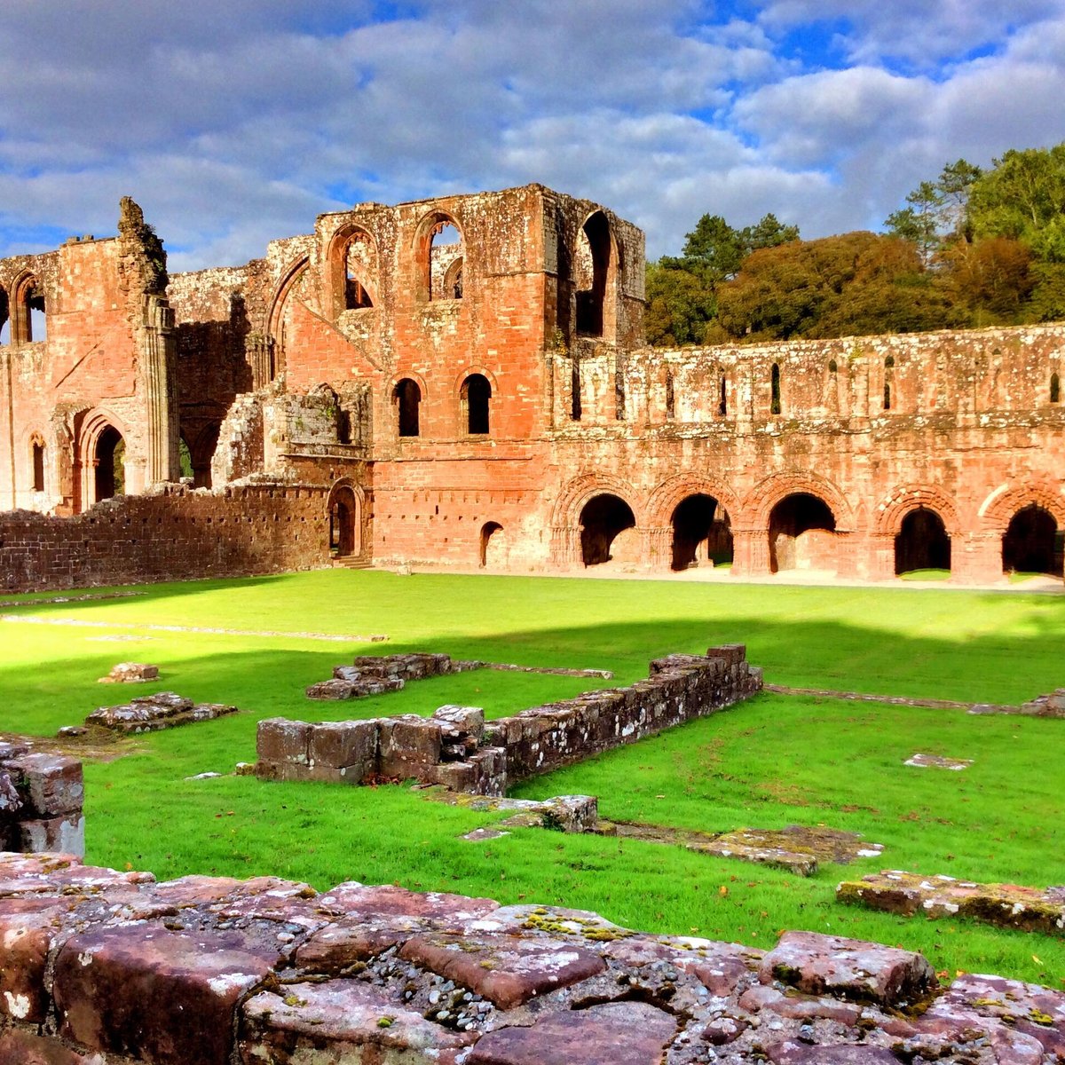 Furness Abbey 口コミ 写真 地図 情報 トリップアドバイザー