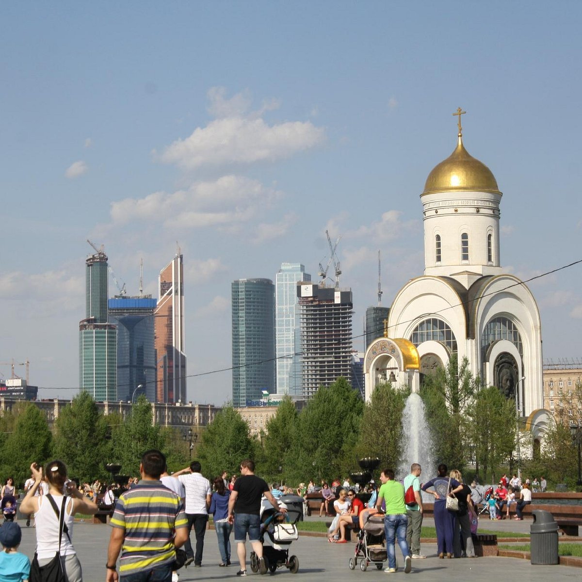 Площадь Победы Москва. Арбатская площадь в Москве 2022. Парк Победы Москва 2023. Белая площадь Москва.