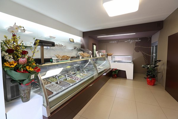 Coppe gelato: sette vizi e fragorosa - Picture of Cioccolato Cafè, Sicily -  Tripadvisor