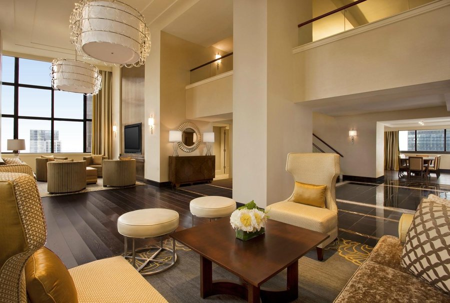 SHERATON NEW YORK TIMES SQUARE HOTEL $116 ($247)