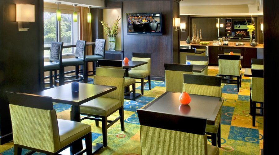 Concierge Lounge