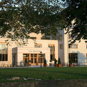 The Brehon Hotel &amp; Spa, hotel in Killarney