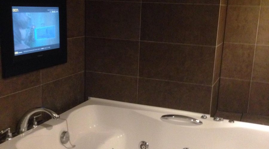 THE Jacuzzi