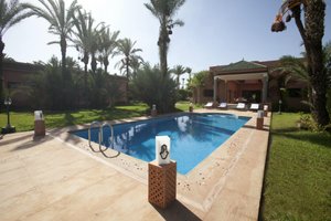 Piscina e praia