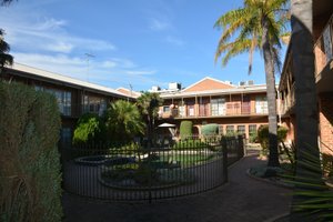 Room & Suite