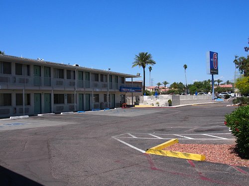 MOTEL 6 PHOENIX SUN CITY - YOUNGTOWN - Motel Reviews, Photos, Rate