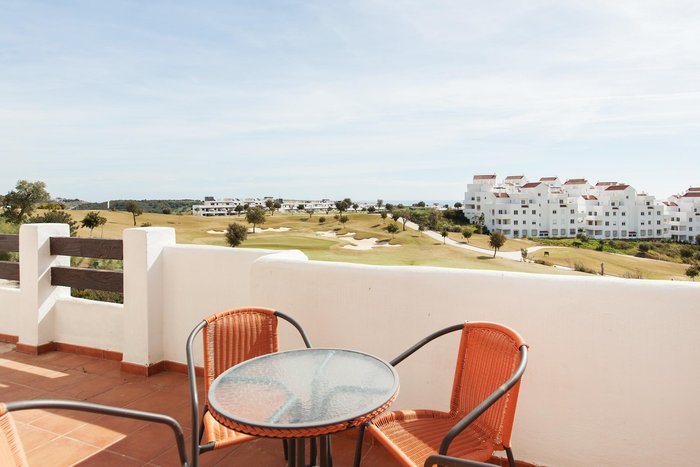 Imagen 3 de Coast Golf Apartments