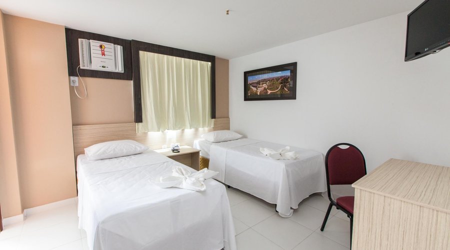 Quarto Duplo