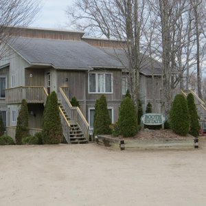 Villa's at Logos Land Resort