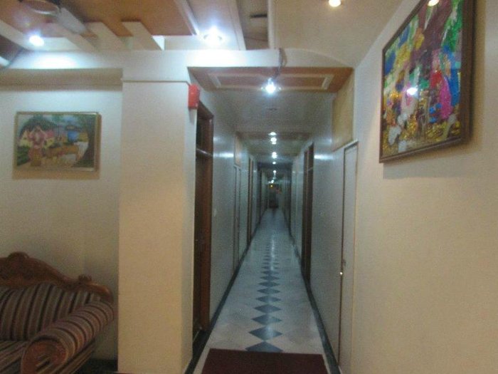 HOTEL YATRIK - Prices & Reviews (Jhansi, India)