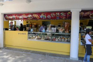 Interni