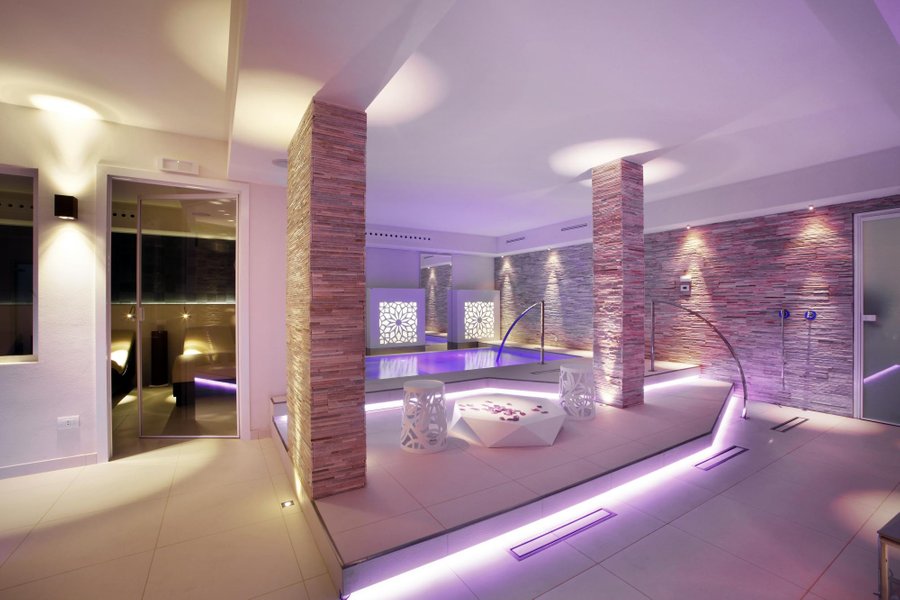 SPA HOTEL PARIGI 2 $67 ($̶1̶2̶0̶) - Prices & Reviews - Dalmine, Italy ...