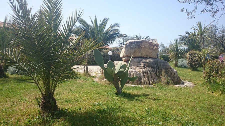 Im riesigen Garten bei Agriturismo Isidoro
