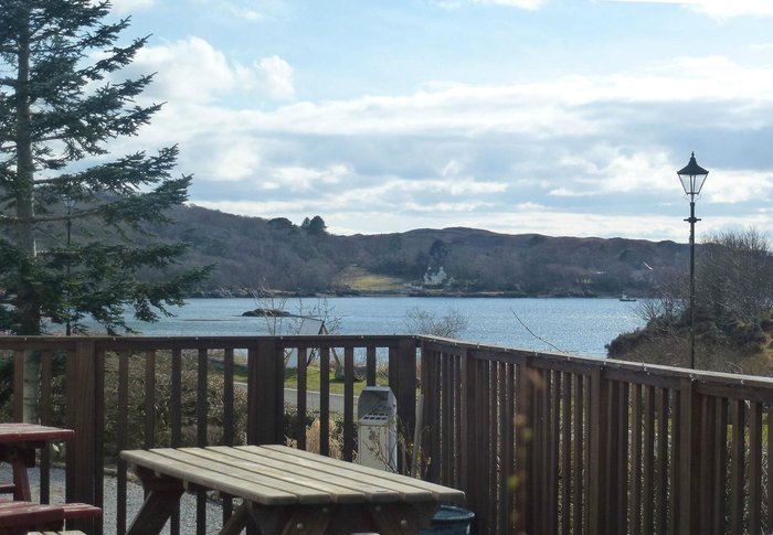 Arisaig Hotel Bar or Lounge: Pictures & Reviews - Tripadvisor