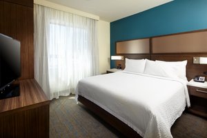 Room & Suite