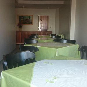 ÁREA CAFÉ DA MANHÃ