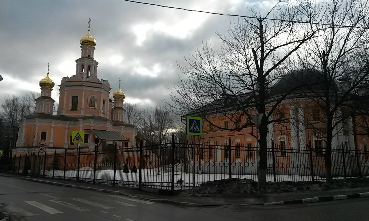 Храм благоверных князей святых Бориса и Глеба в Зюзино, Москва: лучшие  советы перед посещением - Tripadvisor